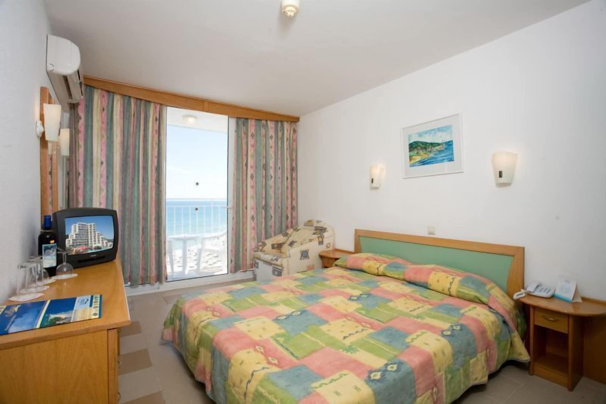 Elitsa Hotel 3*