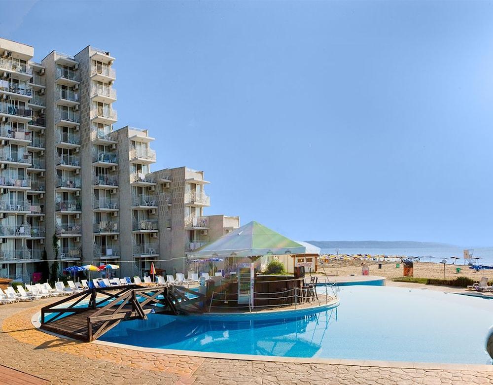 Elitsa Hotel