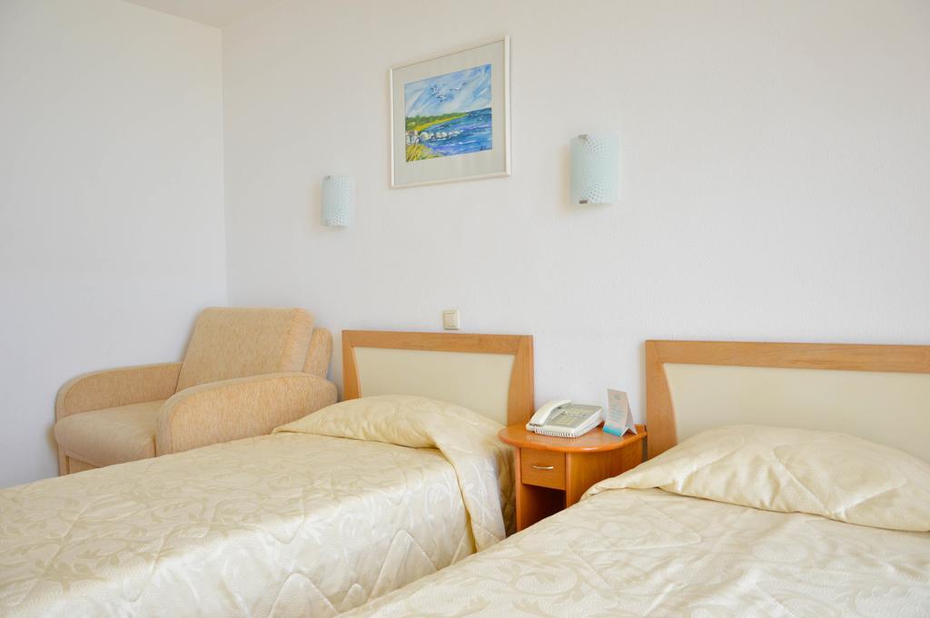 Elitsa Hotel 3*